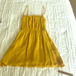 Reformation Dresses - NWT reformation “siny dress” size small Reformation Dresses - NWT reformation “siny dress” size small